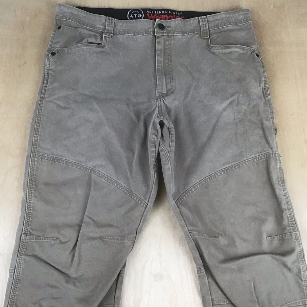 Wrangler ATG Morel Men's Straight Fit Mid-Rise Reinforced Utility Pants 38x30